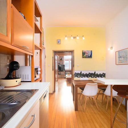 Urban View Apartment With Free Parking Ljubljana Dış mekan fotoğraf
